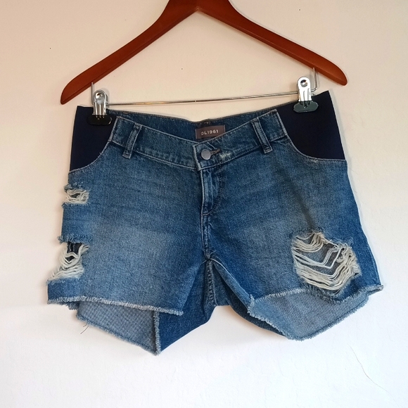 DL1961 Karlie Maternity Boyfriend Side Panels Denim Shorts Size 27 - Picture 1 of 8